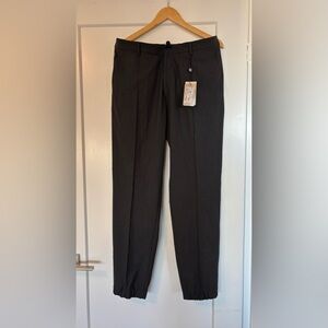 NWT Armani Collezioni Men’s Joggers Pants – Size 54 (EU)/ 38 US